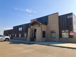 901 Elm St, Tioga, ND for sale Building Photo- Image 1 of 39