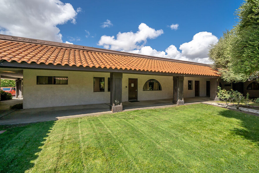 1050 Las Tablas Rd, Templeton, CA for rent - Building Photo - Image 3 of 67