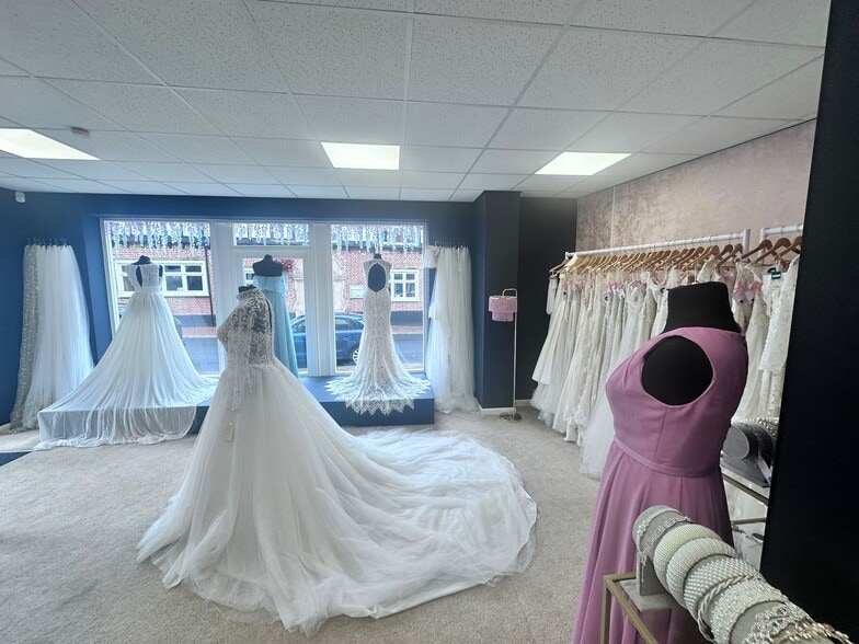 15-21 Wheelock Street, Middlewich portfolio of 2 properties for sale on LoopNet.co.uk - Building Photo - Image 3 of 13