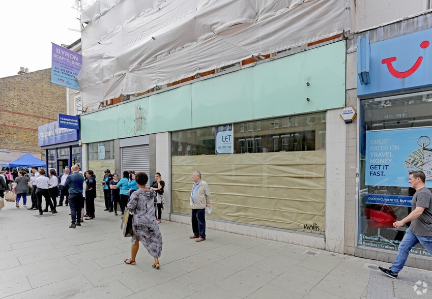 71-73 High Rd, London for sale - Building Photo - Image 3 of 5