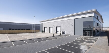 Wednesfield Way, Wolverhampton for sale Building Photo- Image 1 of 1