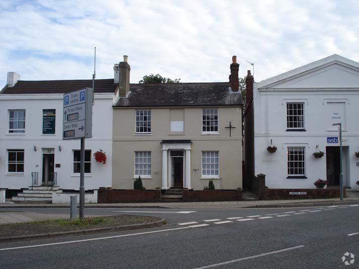 20 London Rd, Horsham for sale Primary Photo- Image 1 of 1