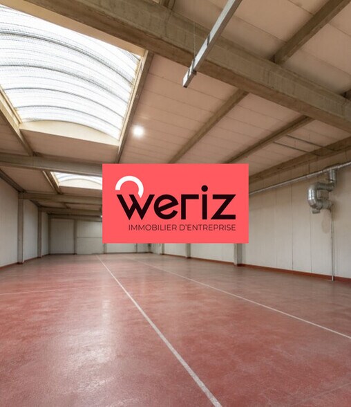 Light Industrial in Marseille to rent - Interior Photo - Image 3 of 6