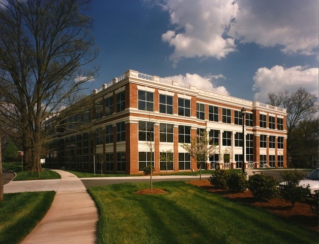 200 Providence Rd, Charlotte, NC to rent Building Photo- Image 1 of 6