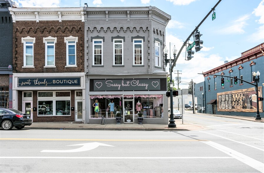 160 W Main St, Lebanon, KY for sale - Building Photo - Image 1 of 1