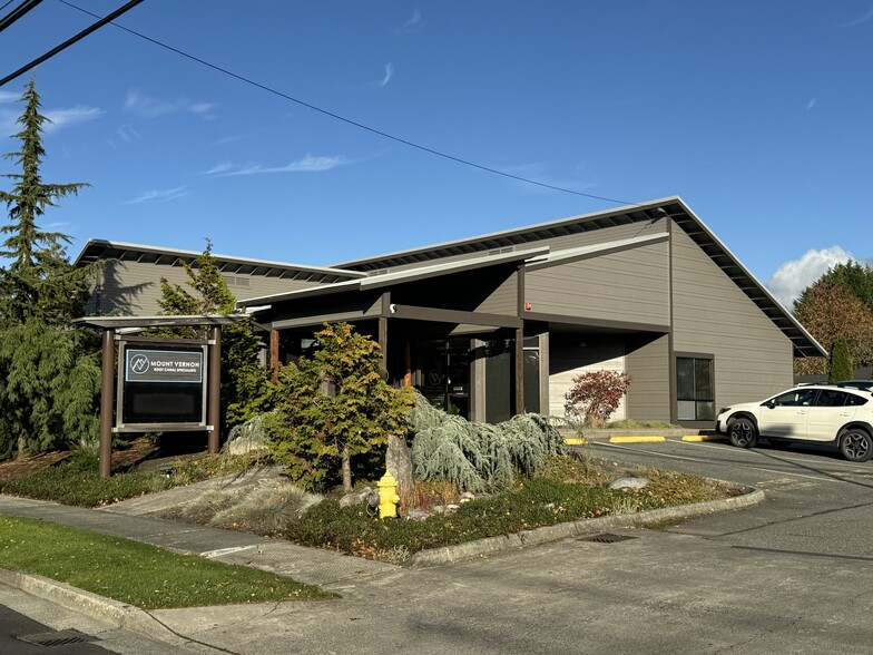 130 S 15th St, Mount Vernon, WA for rent - Building Photo - Image 1 of 19