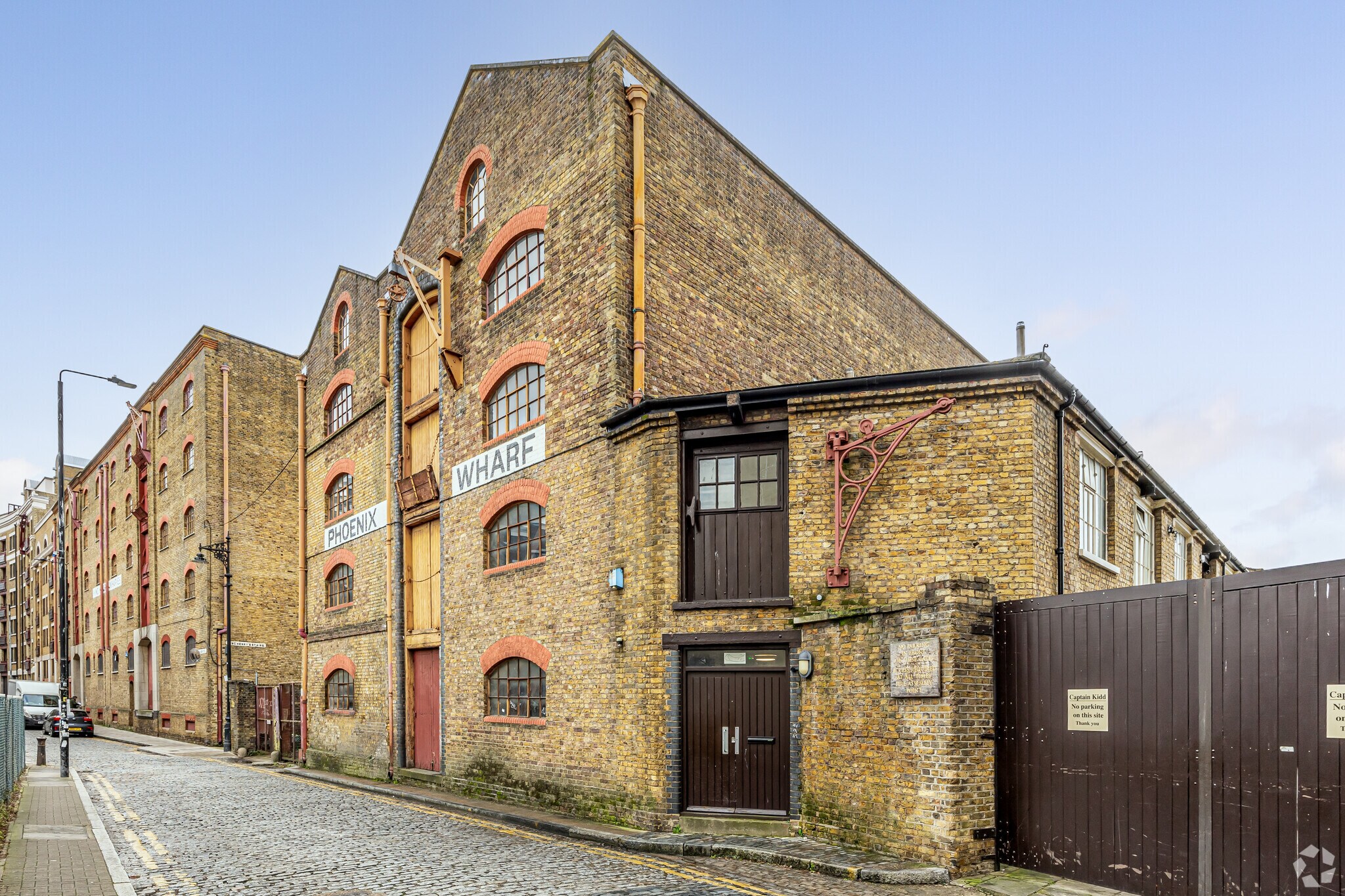 110B-116 Wapping High St, London for sale Primary Photo- Image 1 of 1