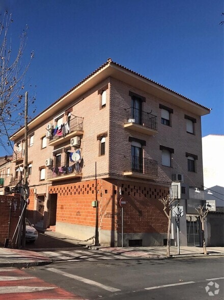 Retail in Bargas, Toledo to rent - Building Photo - Image 2 of 2