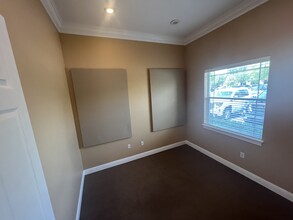 21760 State Road 54, Lutz, FL for rent Interior Photo- Image 1 of 6