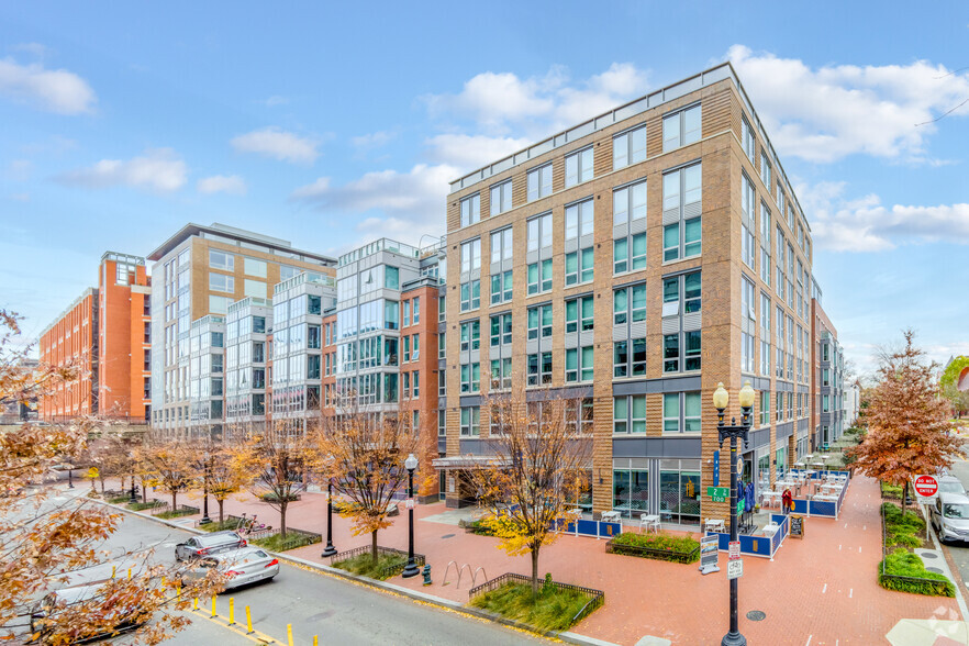 701 2nd St NE, Washington, DC for rent - Primary Photo - Image 1 of 155