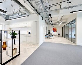 26-30 Upper Marlborough Rd, St Albans to rent Interior Photo- Image 1 of 4