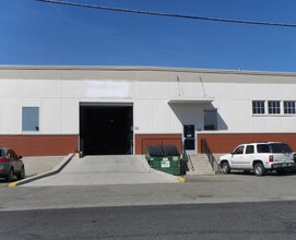 3808 N Sullivan Rd, Spokane Valley, WA for rent Building Photo- Image 1 of 1