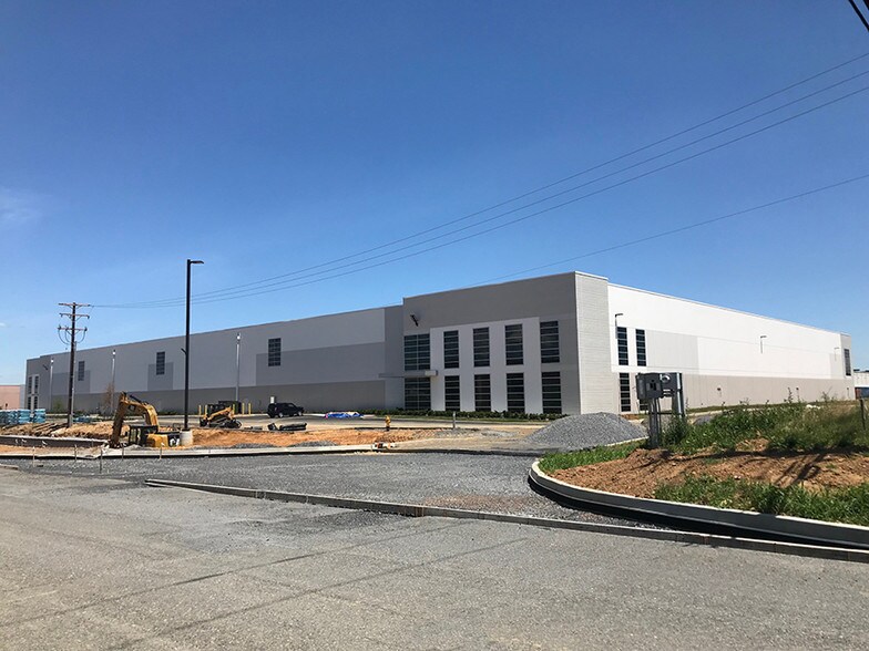 4 McFadden Rd, Palmer Township 18045 UK