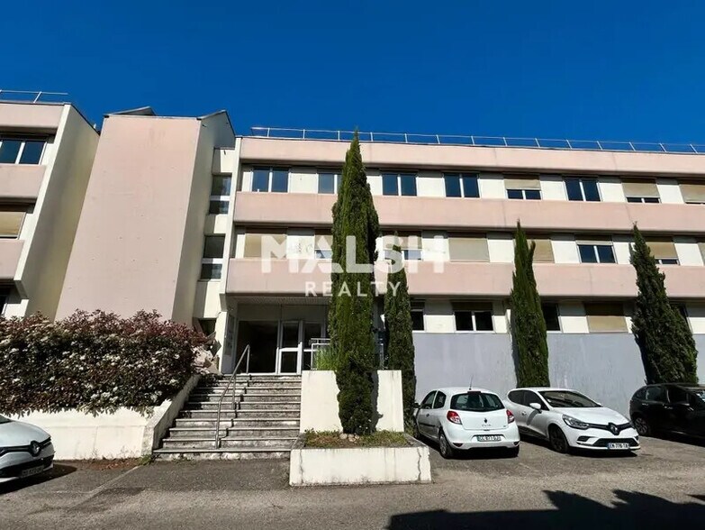 Office in Écully for sale - Building Photo - Image 2 of 18