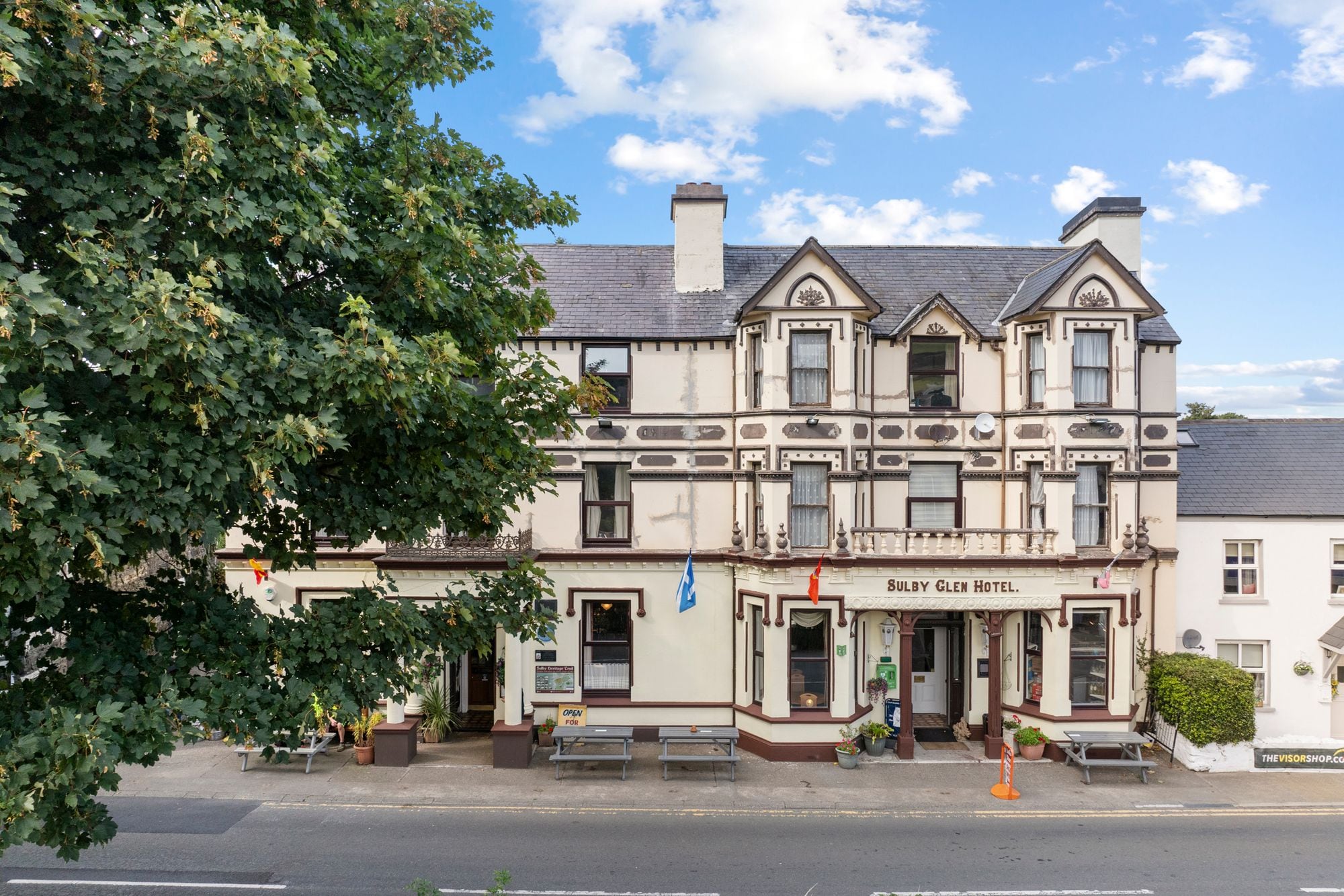 Main Rd, Sulby for sale Primary Photo- Image 1 of 5