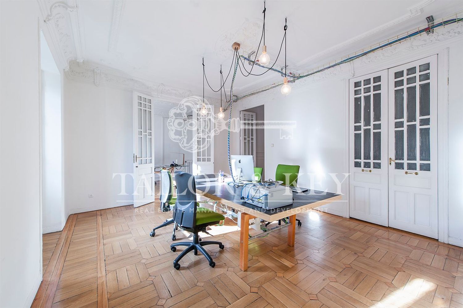 Office in Madrid, Madrid to rent Interior Photo- Image 1 of 16