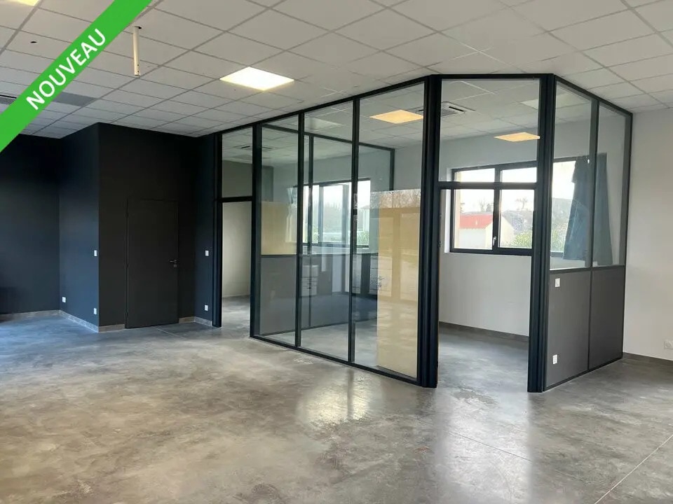 Location Bureaux 140 m² - Photo 1