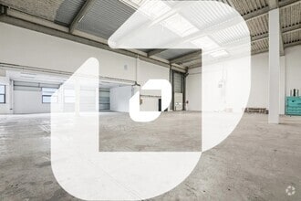 26 Rue Robert Witchitz, Ivry-sur-Seine to rent Interior Photo- Image 1 of 3