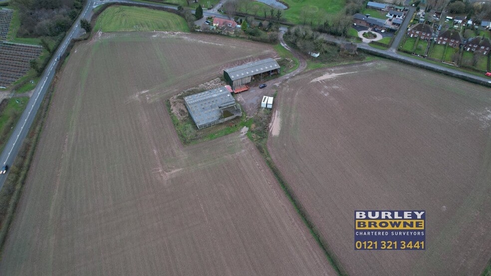 Lichfield Rd, Lichfield to rent - Building Photo - Image 3 of 11
