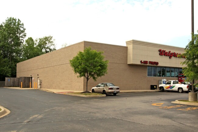 More details for 3600 Fern Valley Rd, Louisville, KY - Retail to Rent