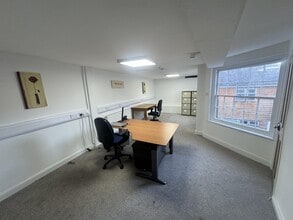 15 New St, Ledbury to rent Interior Photo- Image 1 of 2