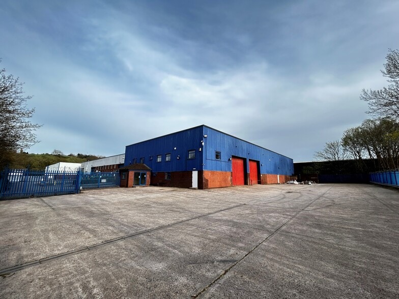 Chancel Way, Halesowen for sale - Primary Photo - Image 1 of 1