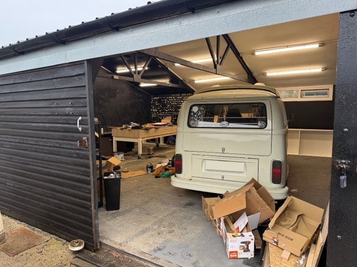 Unit 16 Charlwood Place, Norwood Hill Rd, Horley to rent - Interior Photo - Image 3 of 3