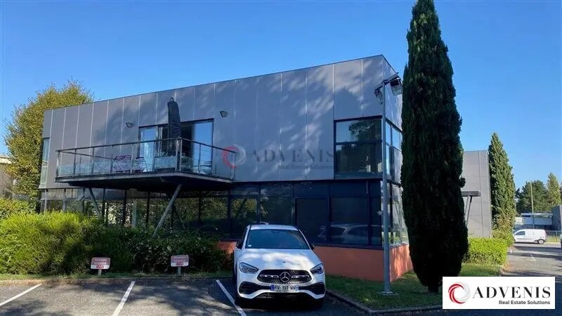 Office in Floirac to rent - Building Photo - Image 3 of 9