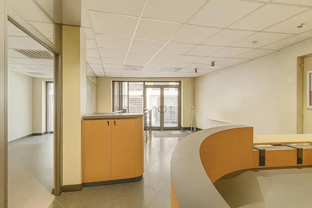 Office in Paris for sale Interior Photo- Image 1 of 7
