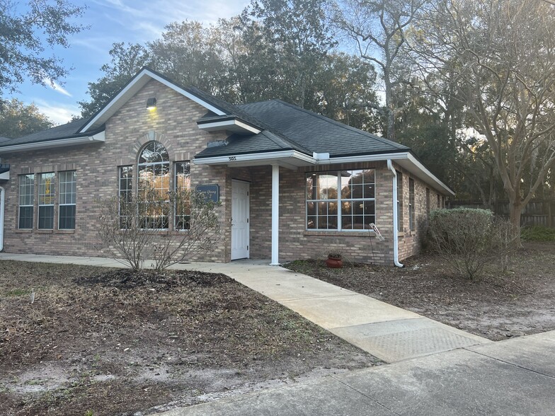 12086 Fort Caroline Rd, Jacksonville, FL for rent - Building Photo - Image 1 of 16