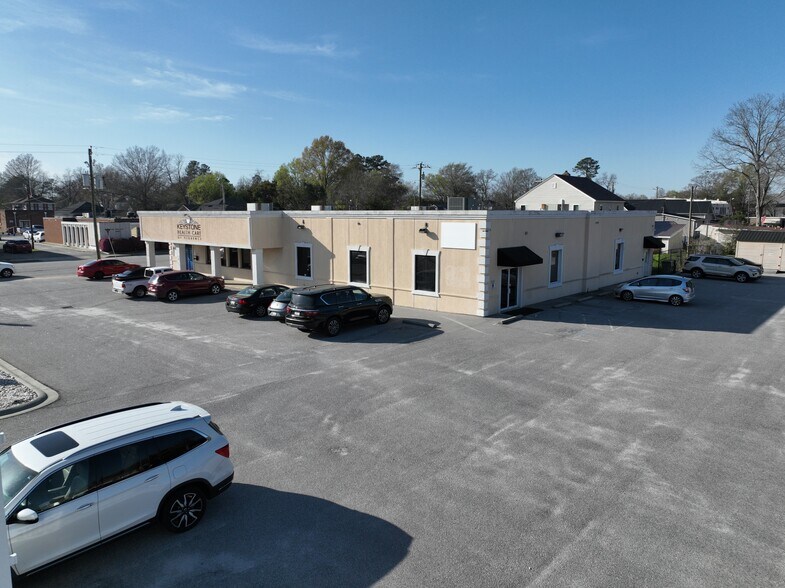 491 W Cheves St, Florence, SC 29501 UK