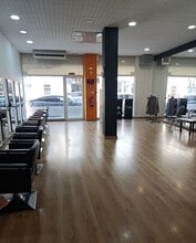 Retail in Tortosa, Tarragona to rent Interior Photo- Image 1 of 5