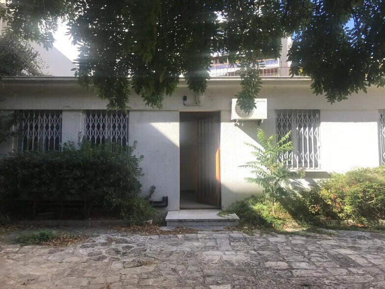 Office in Marseille for sale - Building Photo - Image 3 of 10