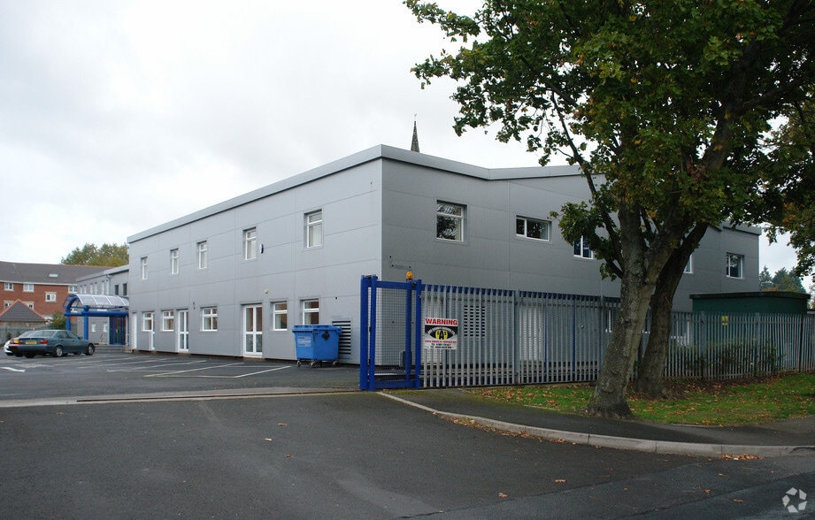 Meanygate, Preston to rent - Building Photo - Image 3 of 9