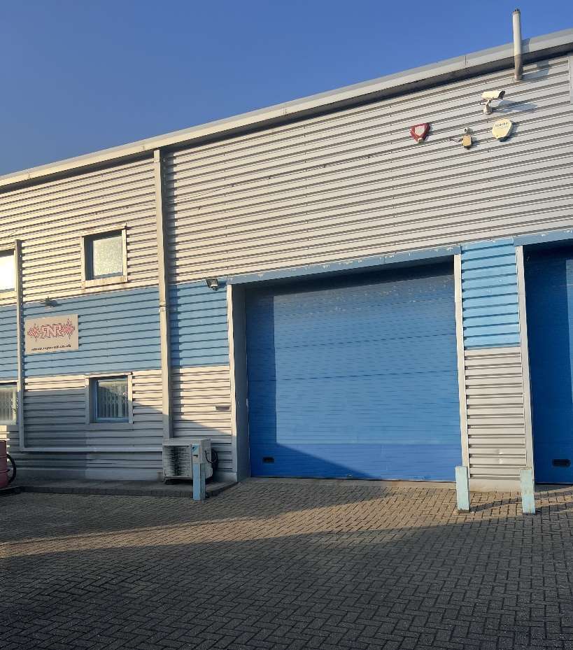 Unit 2 Douglas Dr, Godalming for sale Building Photo- Image 1 of 3