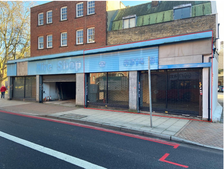 299-301 Lewisham High St, London for rent - Building Photo - Image 1 of 1