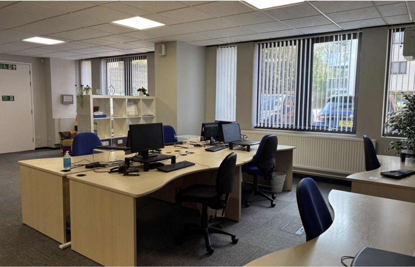 2 Bell Ln, Lewes to rent Interior Photo- Image 1 of 5