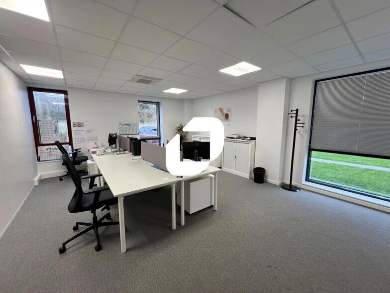 Office in Lesquin to rent - Interior Photo - Image 3 of 11