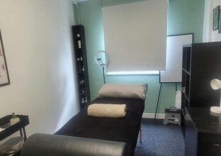 22 John Brannan Way, Bellshill to rent Interior Photo- Image 2 of 2
