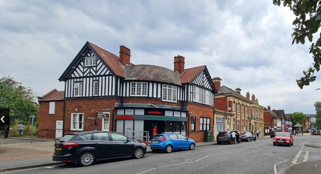 More details for 1 Victoria Sq, Droitwich - Retail to Rent