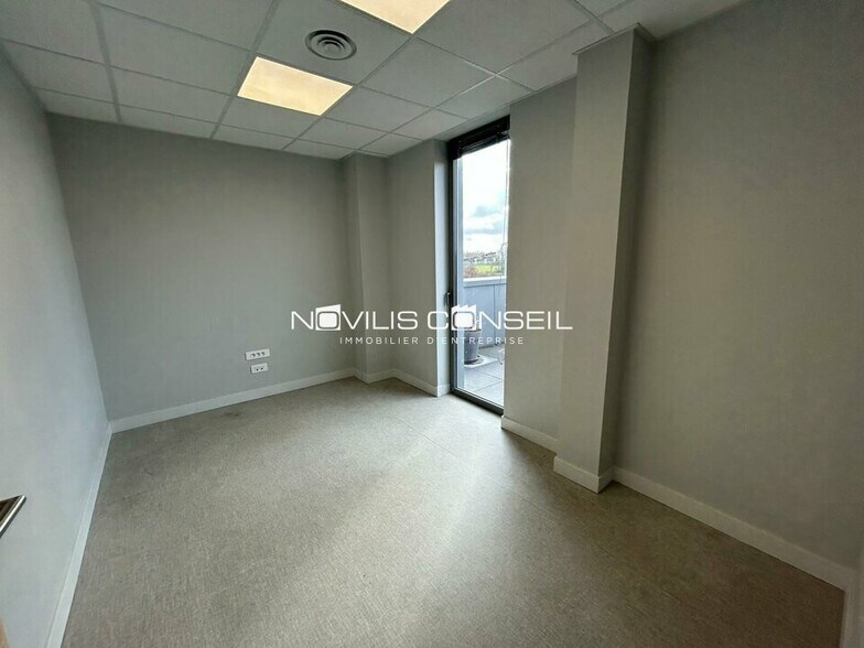 Office in Toulouse to rent - Building Photo - Image 3 of 5