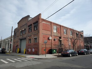 163 Imlay St, Brooklyn, NY for rent Building Photo- Image 1 of 30