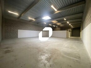 Industrial in Herblay-sur-Seine to rent Interior Photo- Image 1 of 2