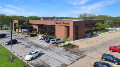 7707 N Knoxville Ave, Peoria, IL for rent Building Photo- Image 1 of 4