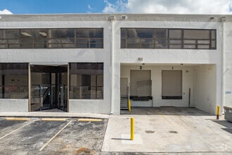 2100-2142 NW 99th Ave, Doral, FL to rent Building Photo- Image 2 of 7