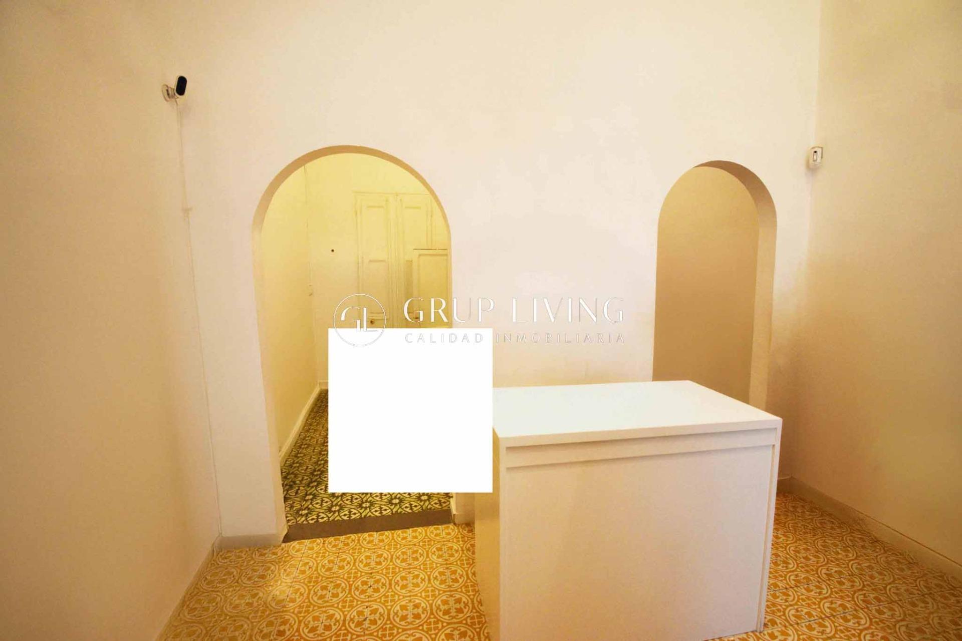 Retail in Sitges, Barcelona to rent Interior Photo- Image 1 of 11