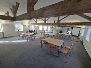 Mill Rd, Matlock to rent Interior Photo- Image 2 of 2