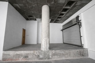 Office / Retail in Madrid, Madrid to rent Interior Photo- Image 2 of 2
