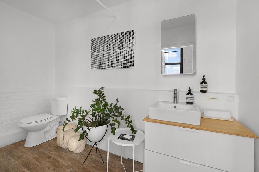 610-628 Smith St, Brooklyn, NY for rent - Interior Photo - Image 3 of 11