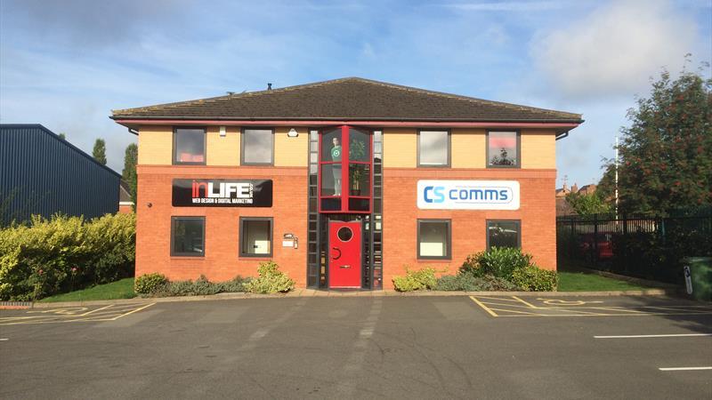 Cobbett Rd, Burntwood to rent Primary Photo- Image 1 of 2